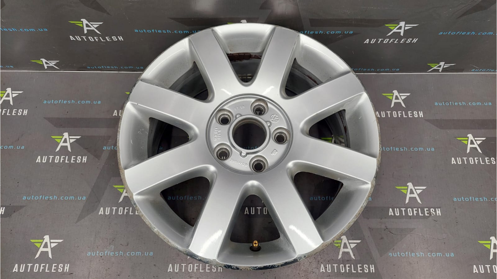 Диск R16, 6.5Jx16/ ET50; разболтовка 5x112, 1K0601025R Volkswagen бу